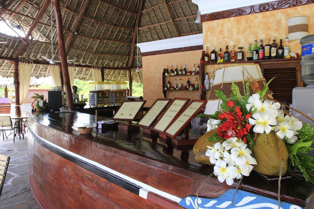 Crystal Bay Resort Watamu Exterior photo